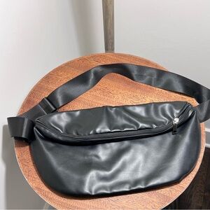 CALIA by Carrie Underwood Black Crossbody Bag